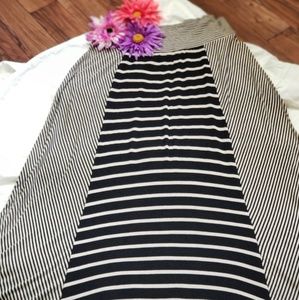 Beautiful Soft Knit Maxi Skirt